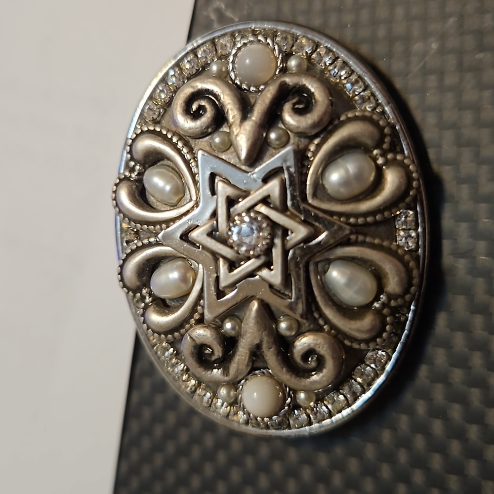 Brooch - Picture 4 of 4
